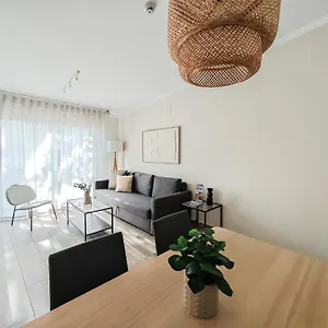아파르타멘토스 투리스티코스 토레 데 라 플라타 , 세비야 스페인